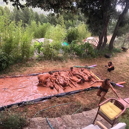 Mas De La Montana Del Cocodrilo Albergue