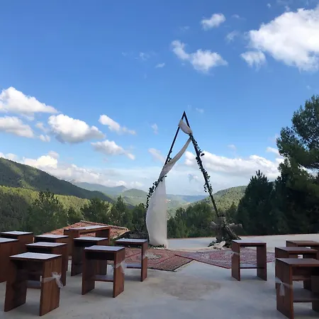 Mas De La Montana Del Cocodrilo Albergue Puertomingalvo