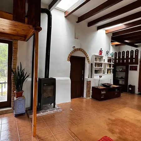 Mas De La Montana Del Cocodrilo *