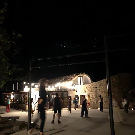 Mas De La Montana Del Cocodrilo *