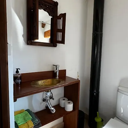 Hostel Mas De La Montana Del Cocodrilo *