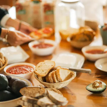 Hostel Mas De La Montana Del Cocodrilo *