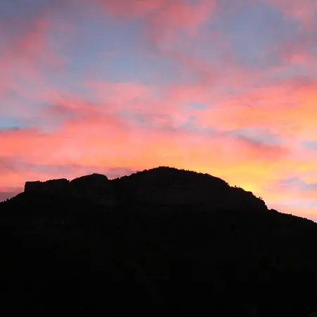 Hostel Mas De La Montana Del Cocodrilo