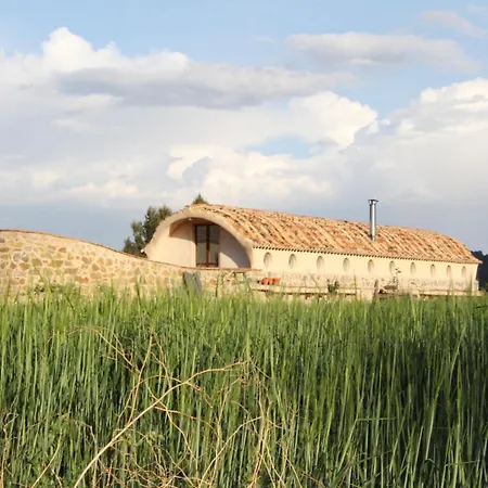 Hostel Mas De La Montana Del Cocodrilo Puertomingalvo