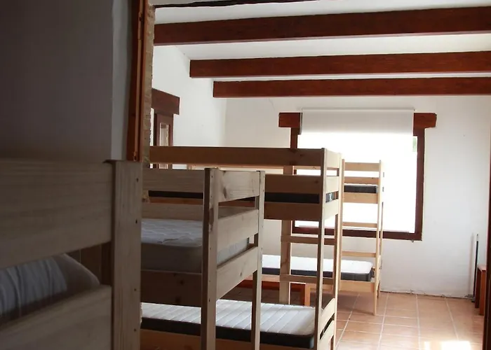 Mas De La Montana Del Cocodrilo Hostel Puertomingalvo