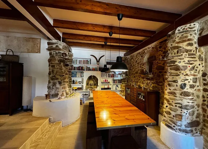 Hostel Mas De La Montana Del Cocodrilo *