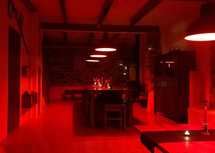 Hostel Mas De La Montana Del Cocodrilo Puertomingalvo